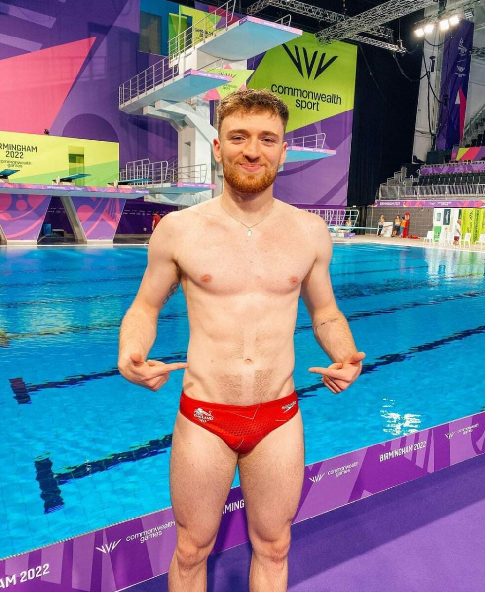 Matty Lee clavadistas con OnlyFans.