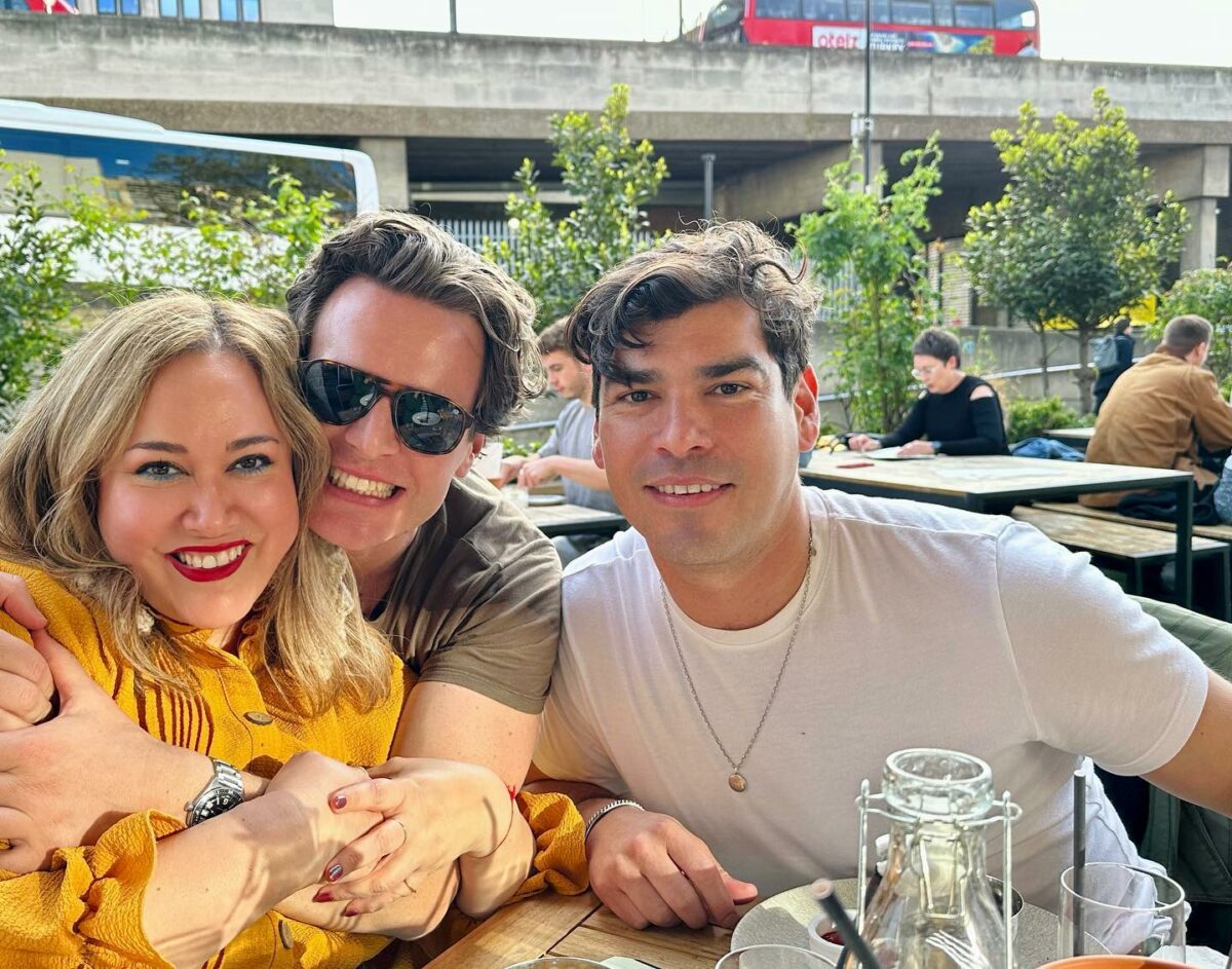 Tanya Saracho, Jonathan Groff y Raúl Castillo de Looking.