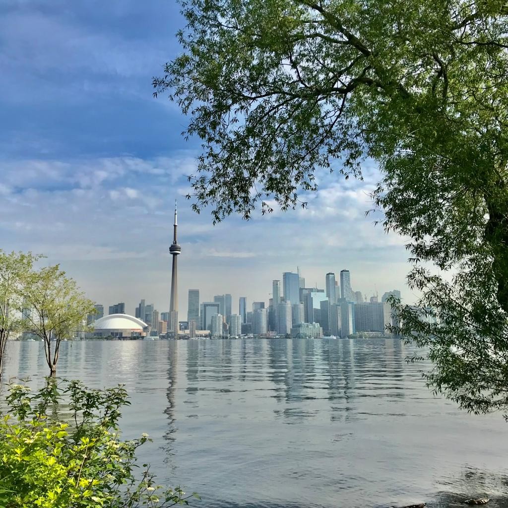 vista toronto canadá celebrar pride viajes parade lgbt gay eta
