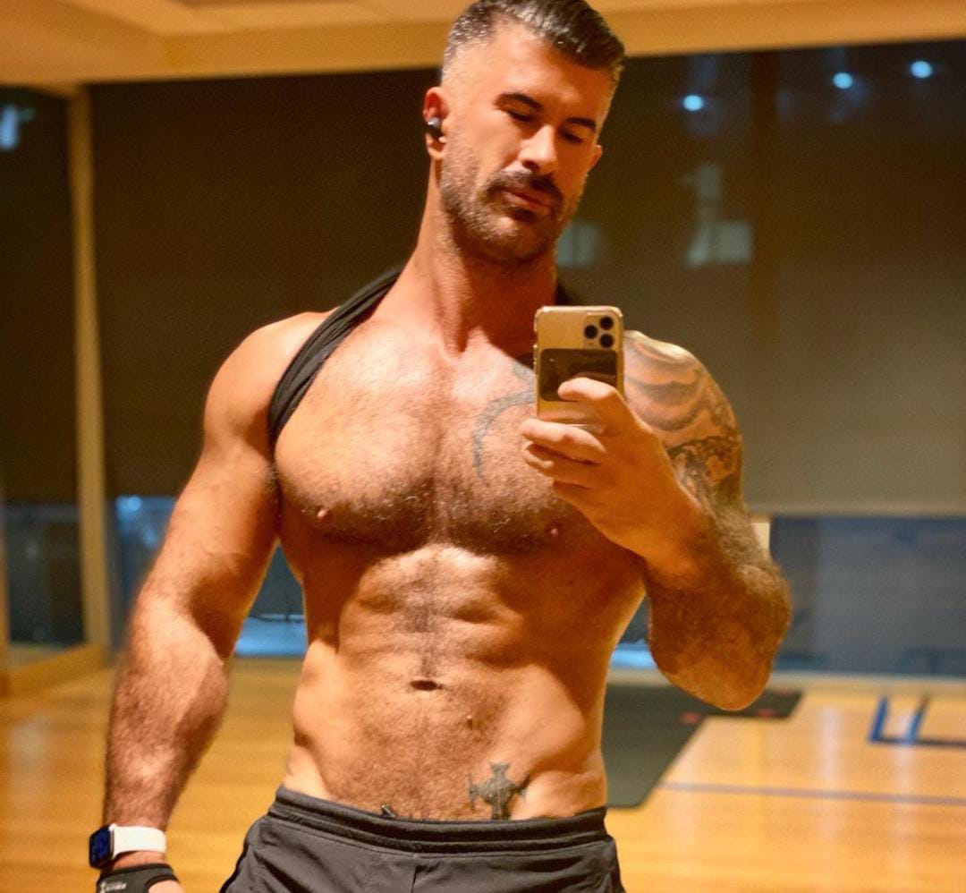 Adam Killian actor de cine gay explícito biografía 