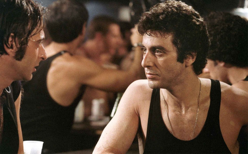 Contacto visual al momento de ligar en el antro