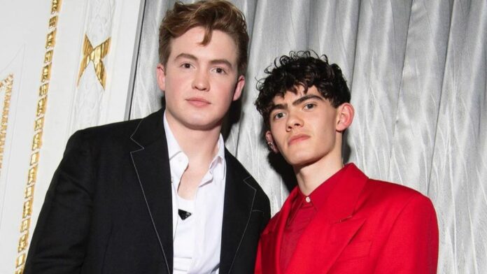 kit-connor-joe-locke-heartstopper-relacion Kit Connor y Joe Locke marcha del Orgullo LGBT+ 2023 juntos pareja relación