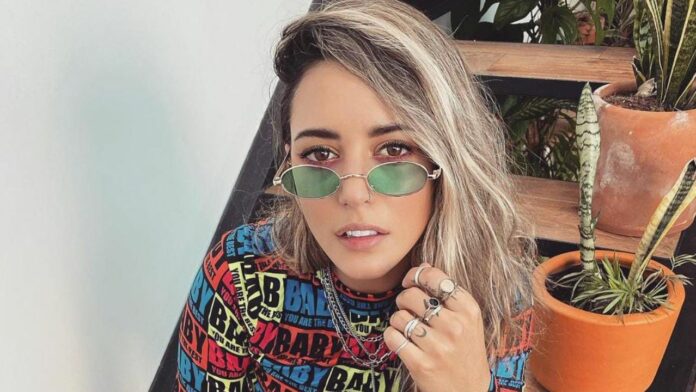 ximena-duggan-actriz-baterista-atleta-survivor-mexico-biografia-lesbiana-lgbt Ximena Duggan Survivor México actriz baterista atleta lesbiana LGBT+ biografía pareja