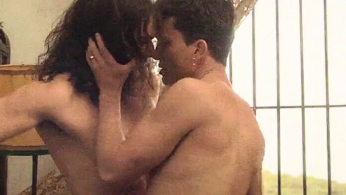 Disco Ibiza Locomía actores reparto de película estreno netflix alejandro speitzer jaime lorente