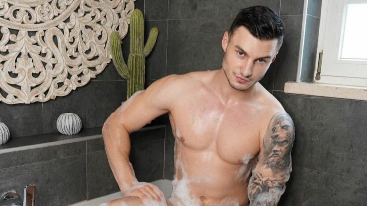 Max Barz actor de cine para adultos fotos Ricky Martin