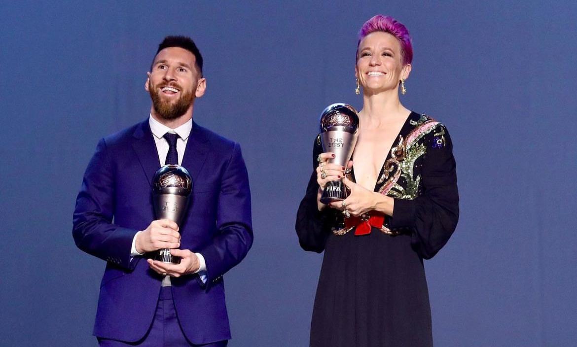 Megan Rapinoe con Lionel Messi