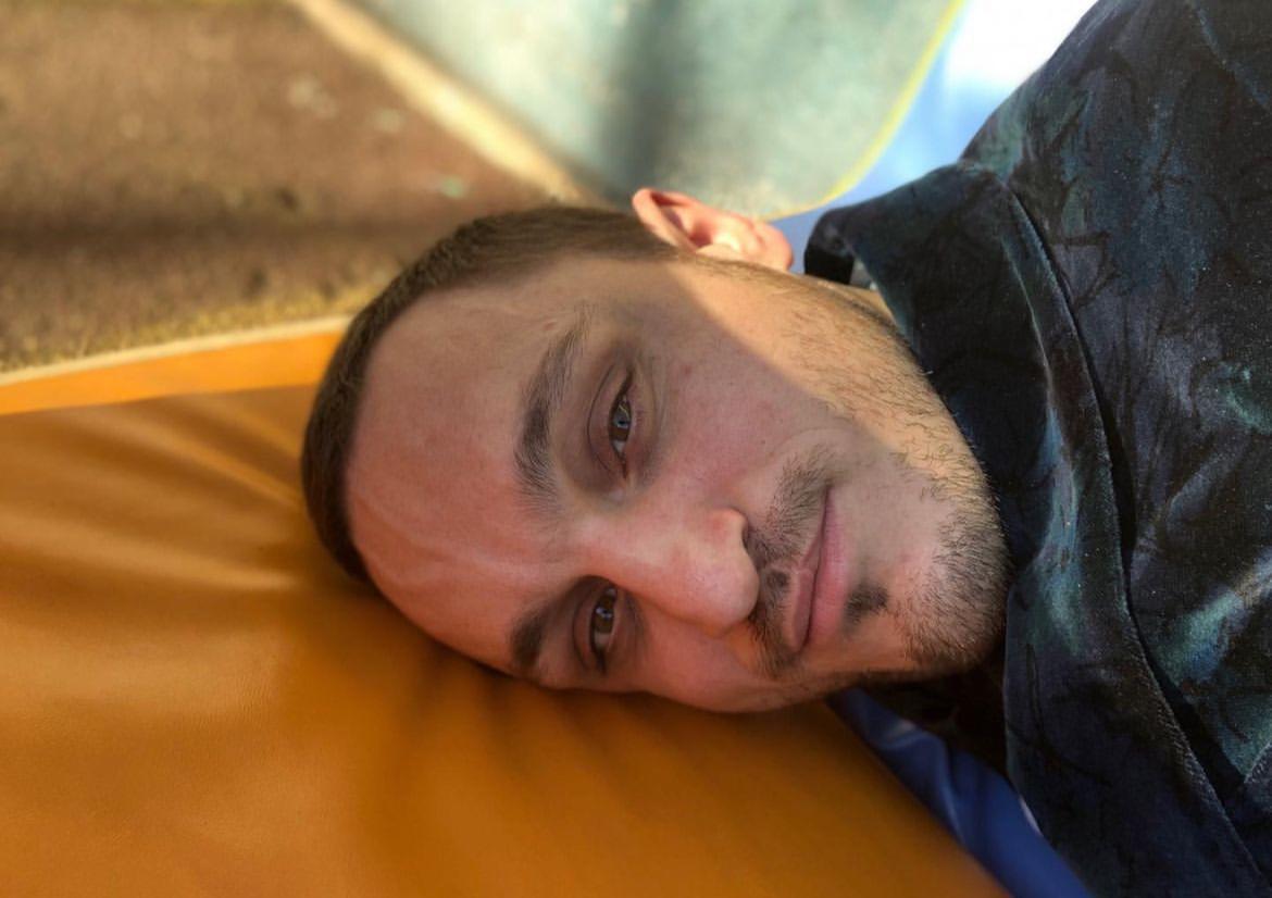 Pasajes Passages película gay lgbt actores elenco reparto Franz Rogowski