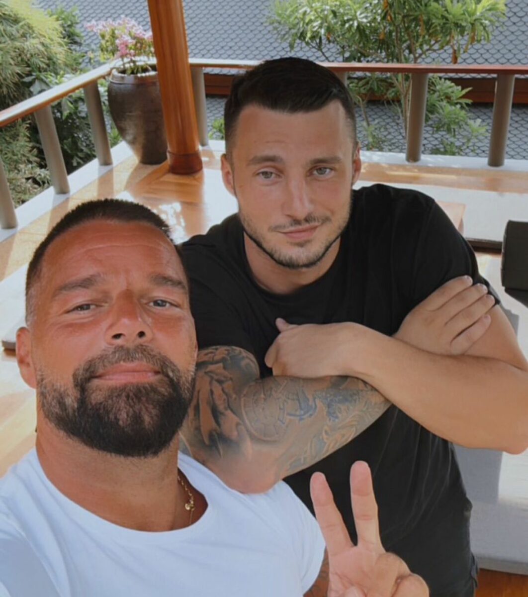 Ricky Martin y Max Barz foto en tailandia