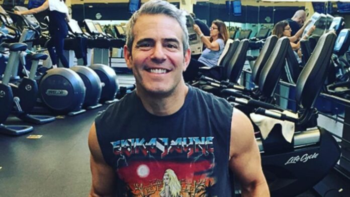 Andy Cohen conductor gay activo rol sexual