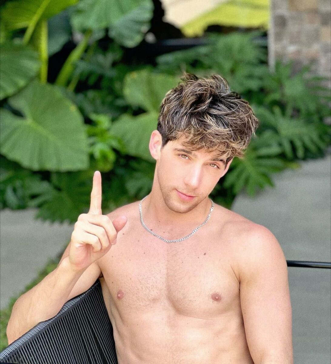 Mauricio Garza conductor de La casa de los famosos