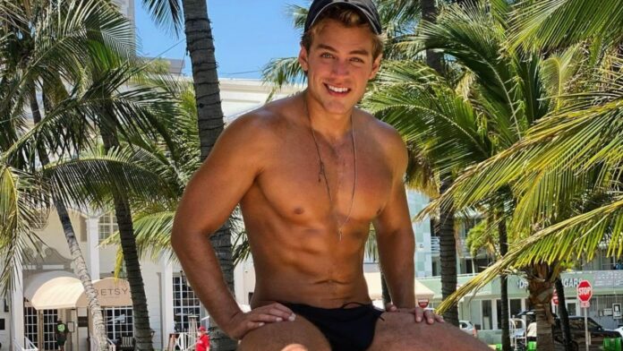 Famosos signos zodiacales gay polo morín