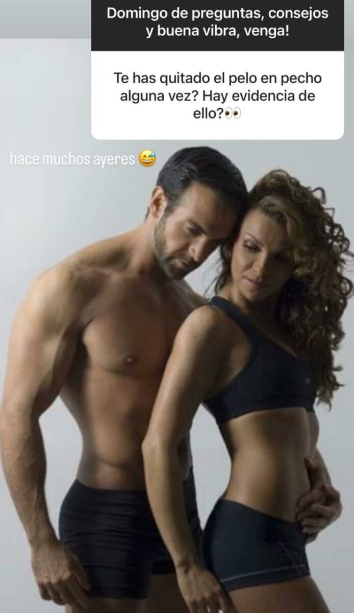 Pablo Perroni actor sin pelo en pecho con mariana garza