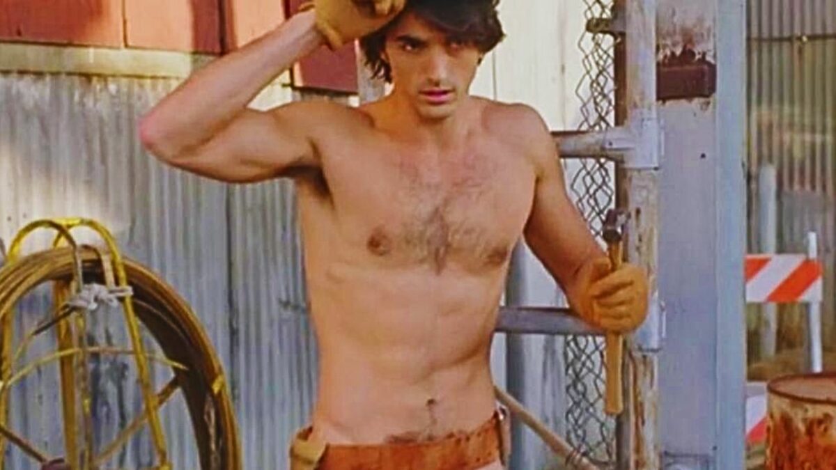 Taylor Zakhar Perez sin ropa en minx escenas