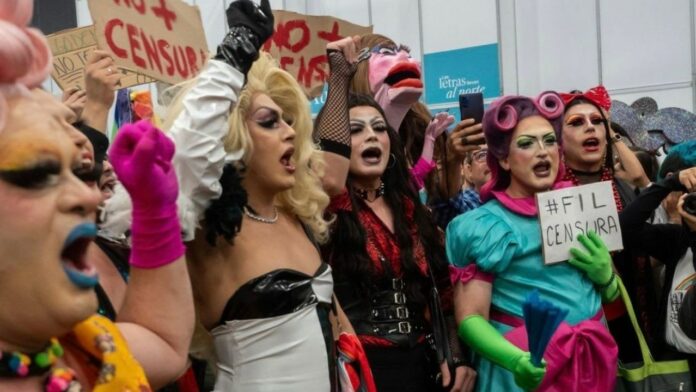 Drags en Fil Monterrey 2023 protesta cuenti drag
