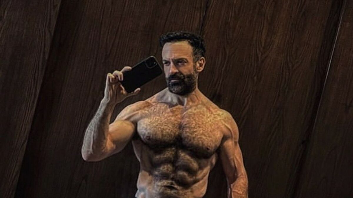 Pablo Perroni fotos actor bisexual con trusa roja videos