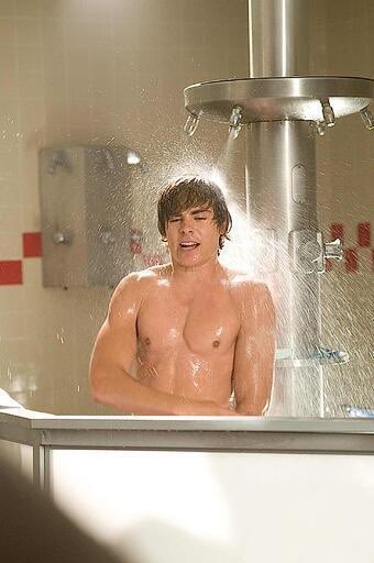 Zac efron en la ducha mojado High School Musical