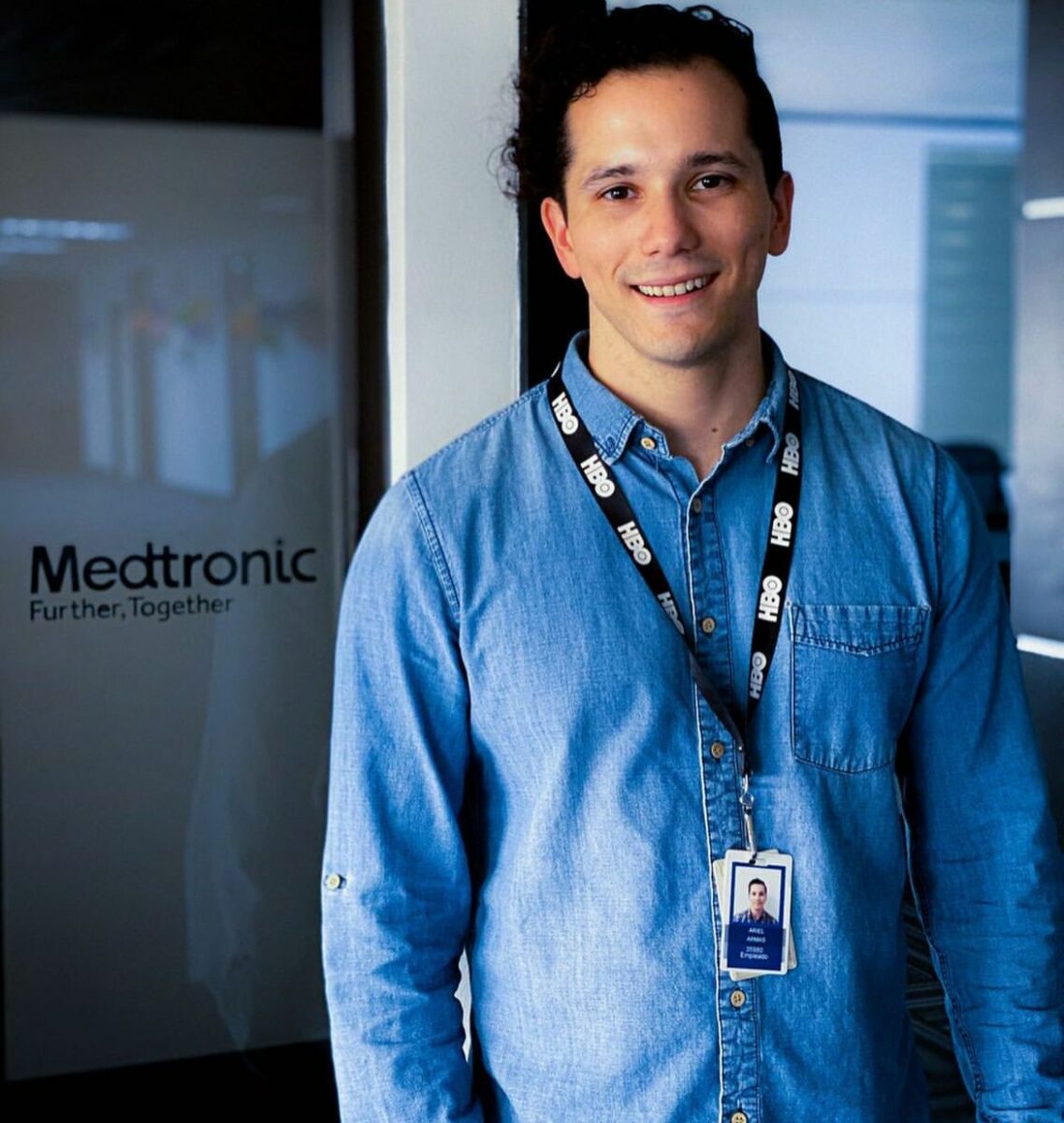 Ariel Armas la más draga lmd bailarín