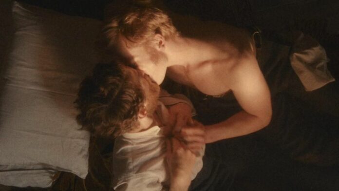 Bodies Cadáveres serie gay de netflix reparto estreno tráiler temporada 2