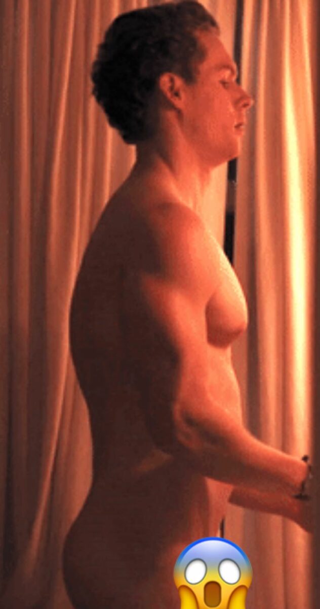 David Tomlinson actor de fellow travelers escena sin ropa