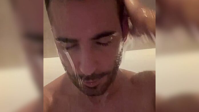 Miguel Ángel Silvestre video ducha mojado