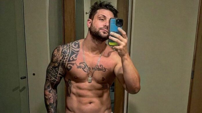 nicola-porcella-traje-de-bano-foto-sin-playera-lcdlf Nicola Porcella traje de baño foto lcdlf