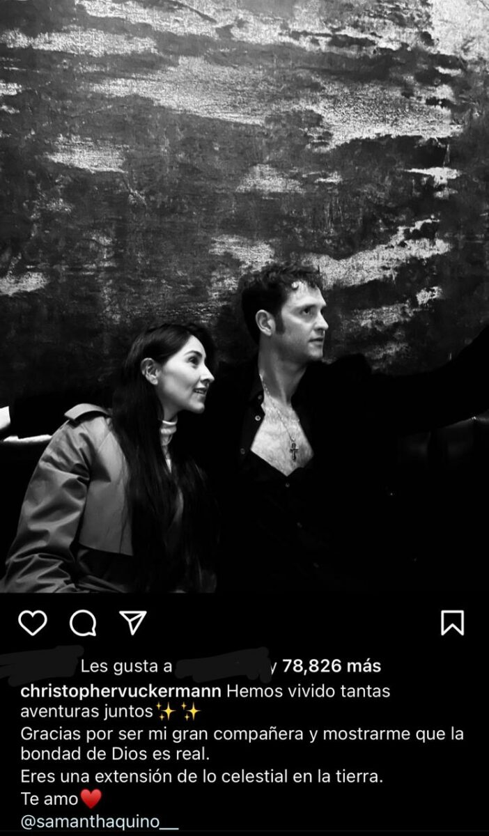 actor y cantante con su pareja