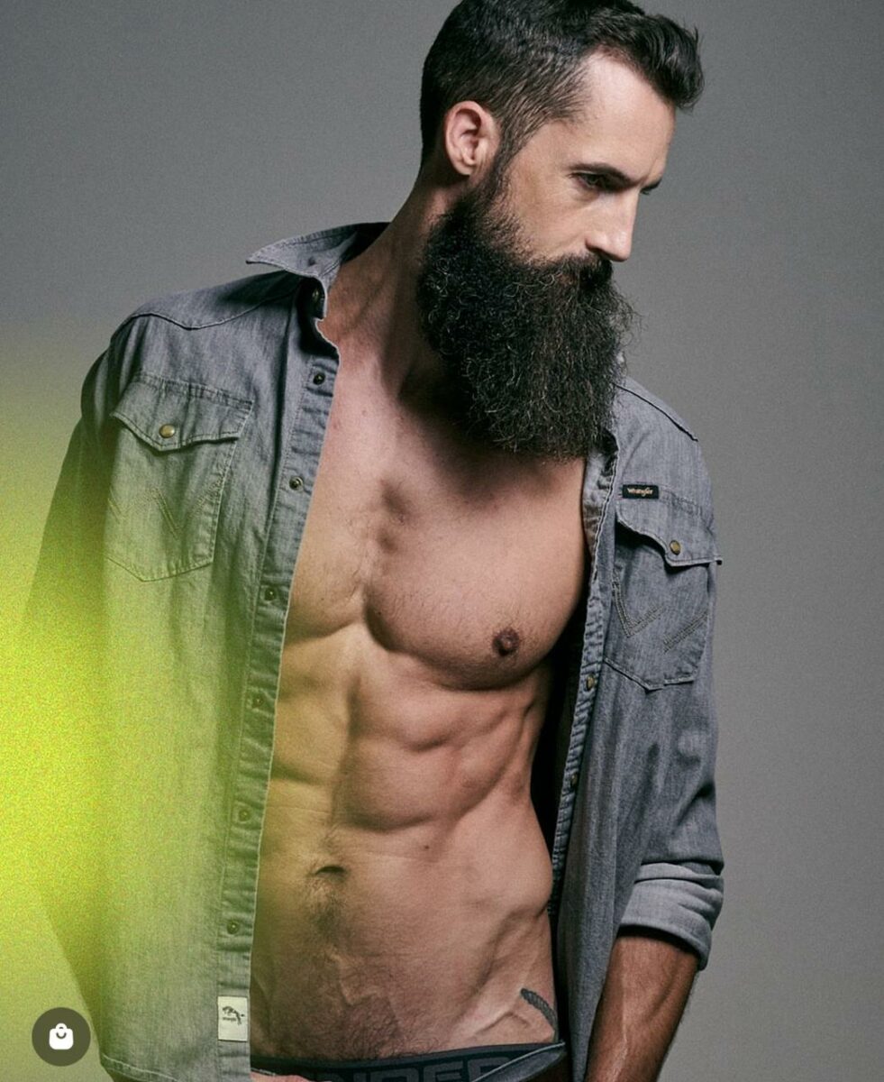 Sam Lantz participante de squid game the challenge barba