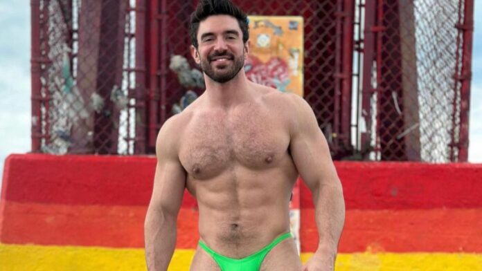 steve-grand-cantante-famosos-fotos-en-tanga Famosos fotos en tanga cantantes actores steve grand