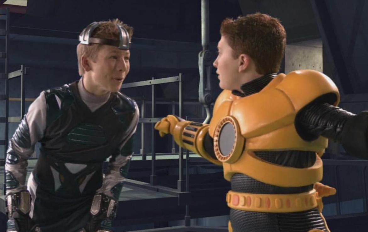 Glen Powell en Spy Kids