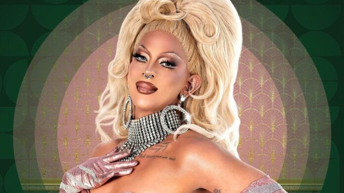 Taiga Brava drag queen de Queen of the Universe fotos biografía drag race mexico 2 host