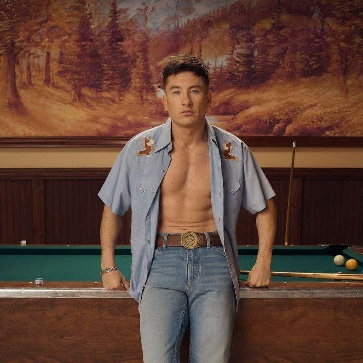Barry Keoghan fotos actor sin ropa desnudo vanity fair bumble