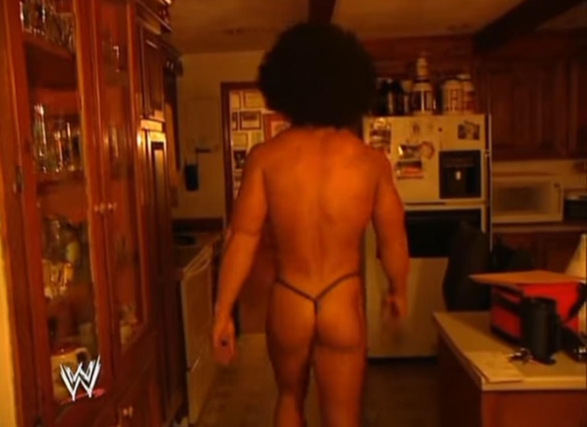 John Cena actor y luchador en tanga