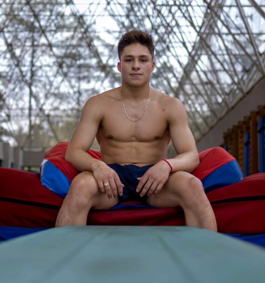 Osmar Olvera clavadista mexicano fotos videos biografía