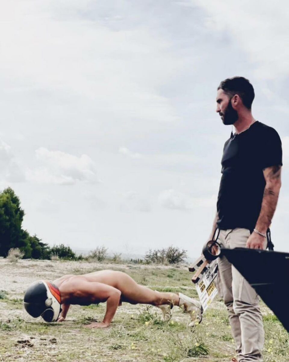 Alessandro Borghi actor supersex flexión