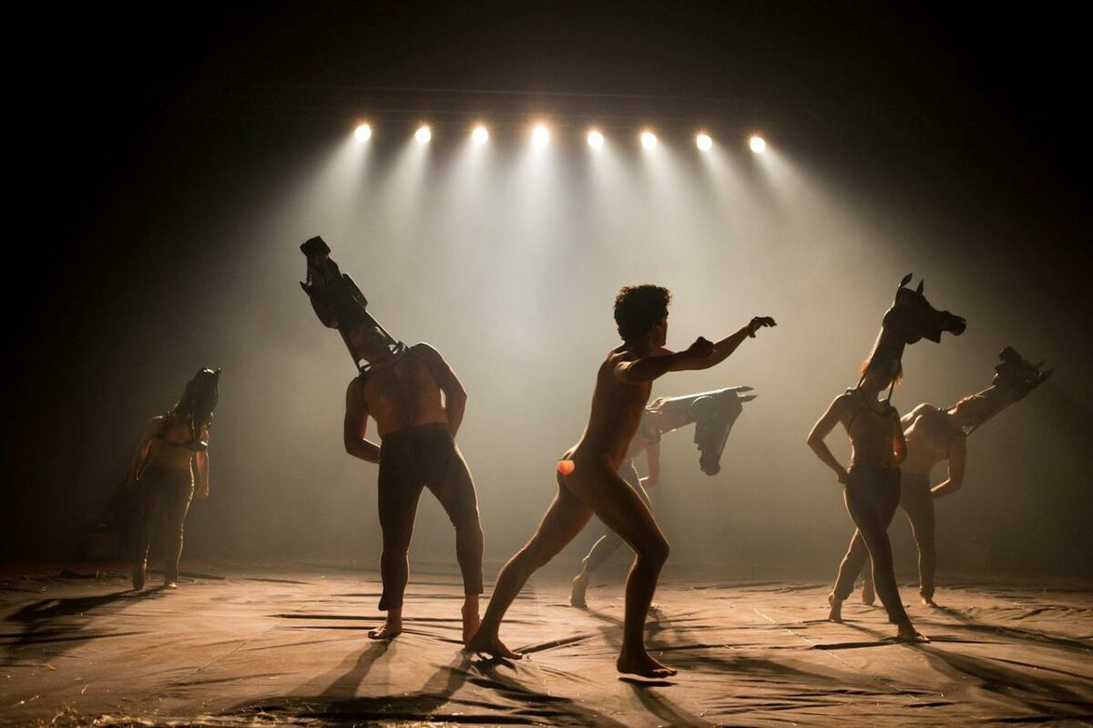 Jaime Lorente actor equus