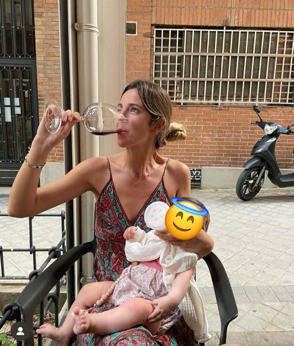 Marta Goenaga pareja del actor con su hija