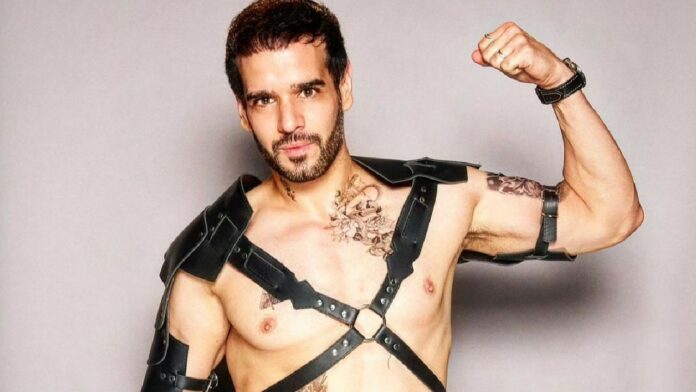Sergio Velasco obra de teatro gay smiley actor biografía fotos videos sexualidad pareja