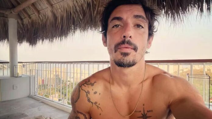 Alberto Guerra actor biografía sexualidad pareja madonna concierto 2024 cdmx