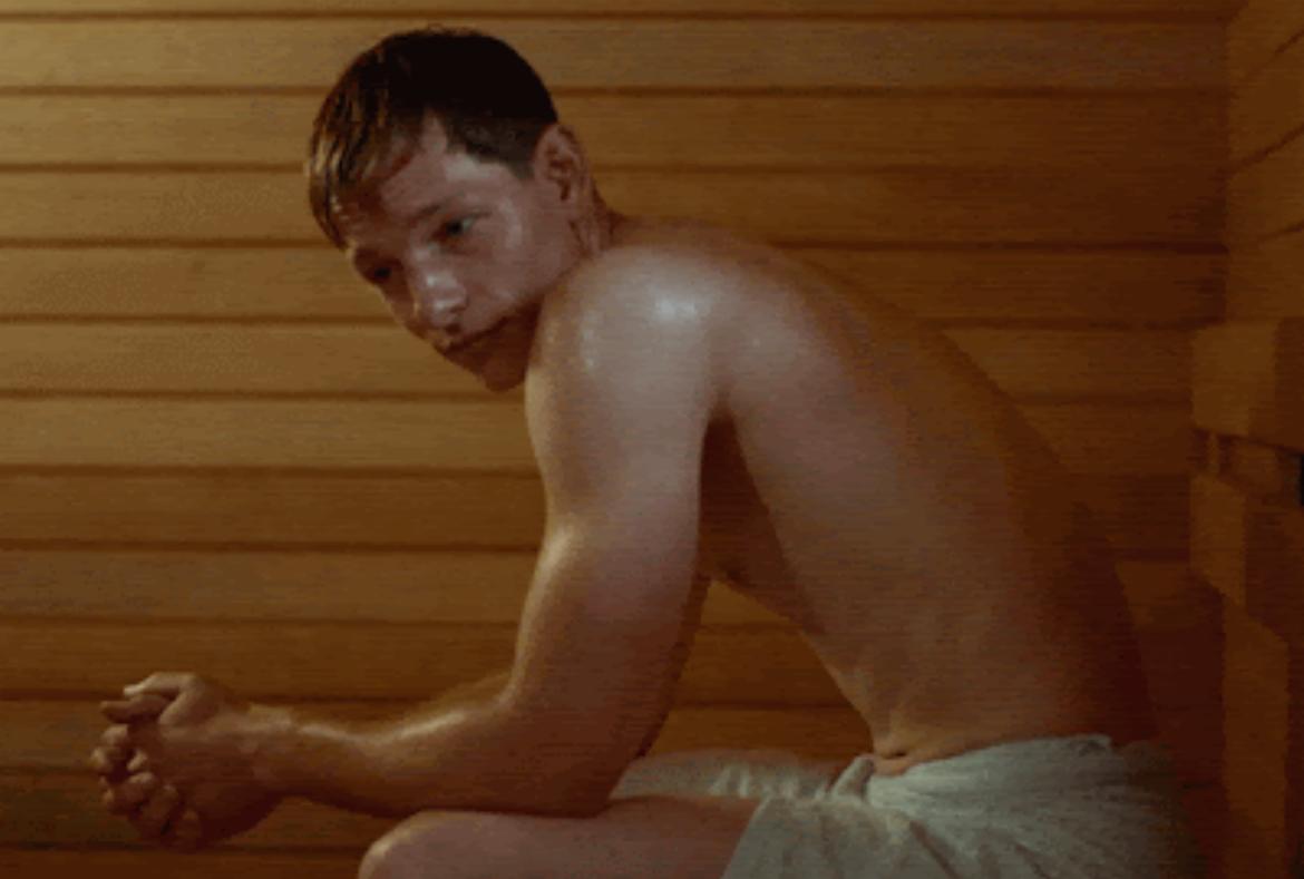 Mike Faist en Challengers sauna