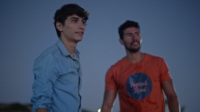 Noctilucas Enzo Vogrincic película corto gay dónde ver tráiler de qué trata