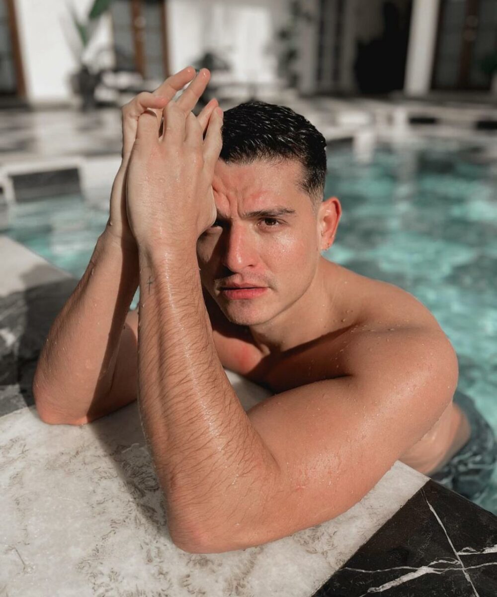 Cruz Ayon fotos y videos