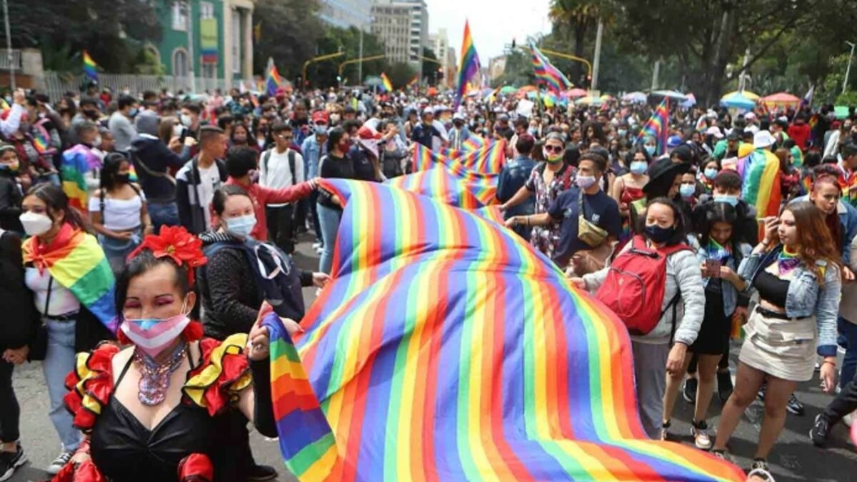Marcha del Orgullo LGBT+ de Bogotá Colombia