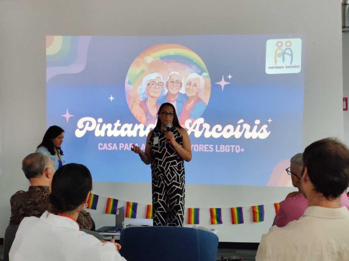 Korina Cuatianquis activista LGBT Pintando Arcoíris