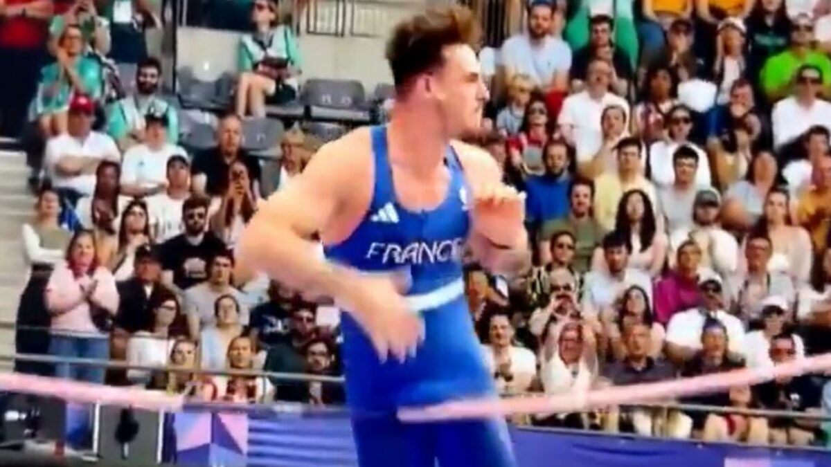 Anthony Ammirati garrochista francés video pack juegos olímpicos 2024 parís accidente