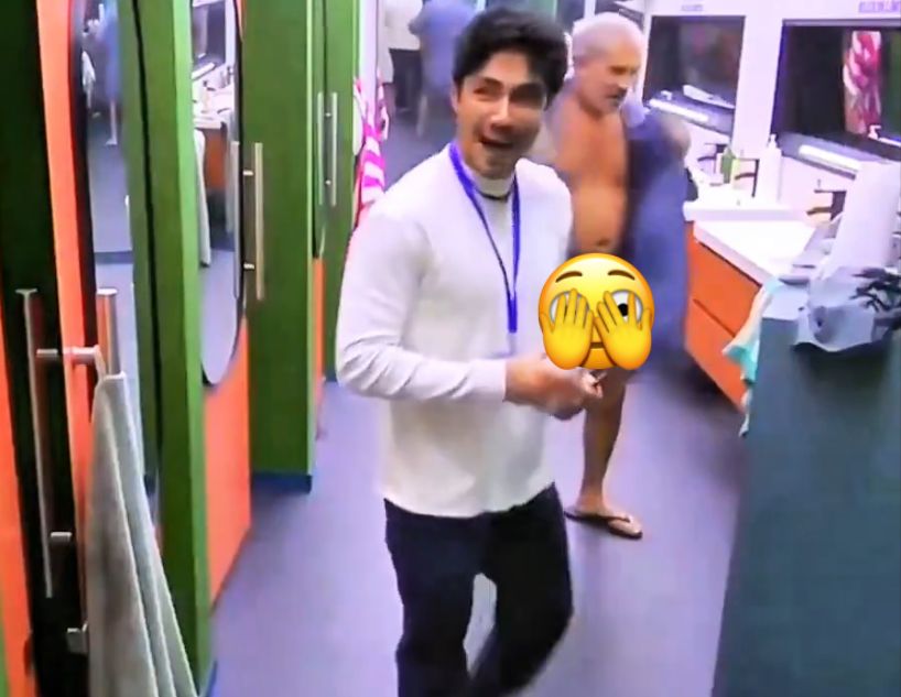 Arath de la torre en bata con sian chiong en la casa de los famosos méxico