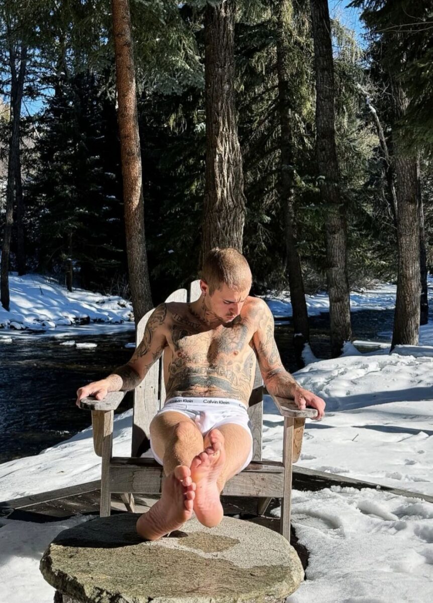 cantante canadiense fotos en ropa interior