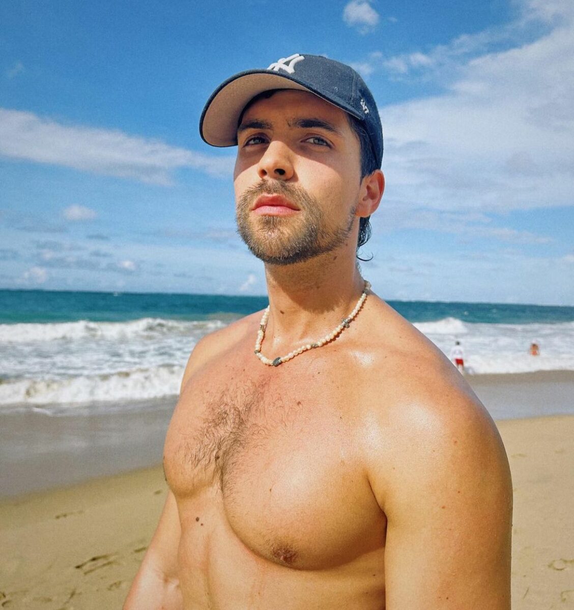 Johann Vera fotos videos biografía sexualidad lgbt+ gay bisexual