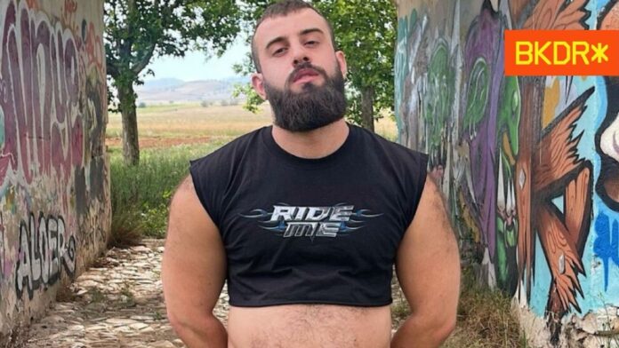 BKDR app cruising BKDR app cruising