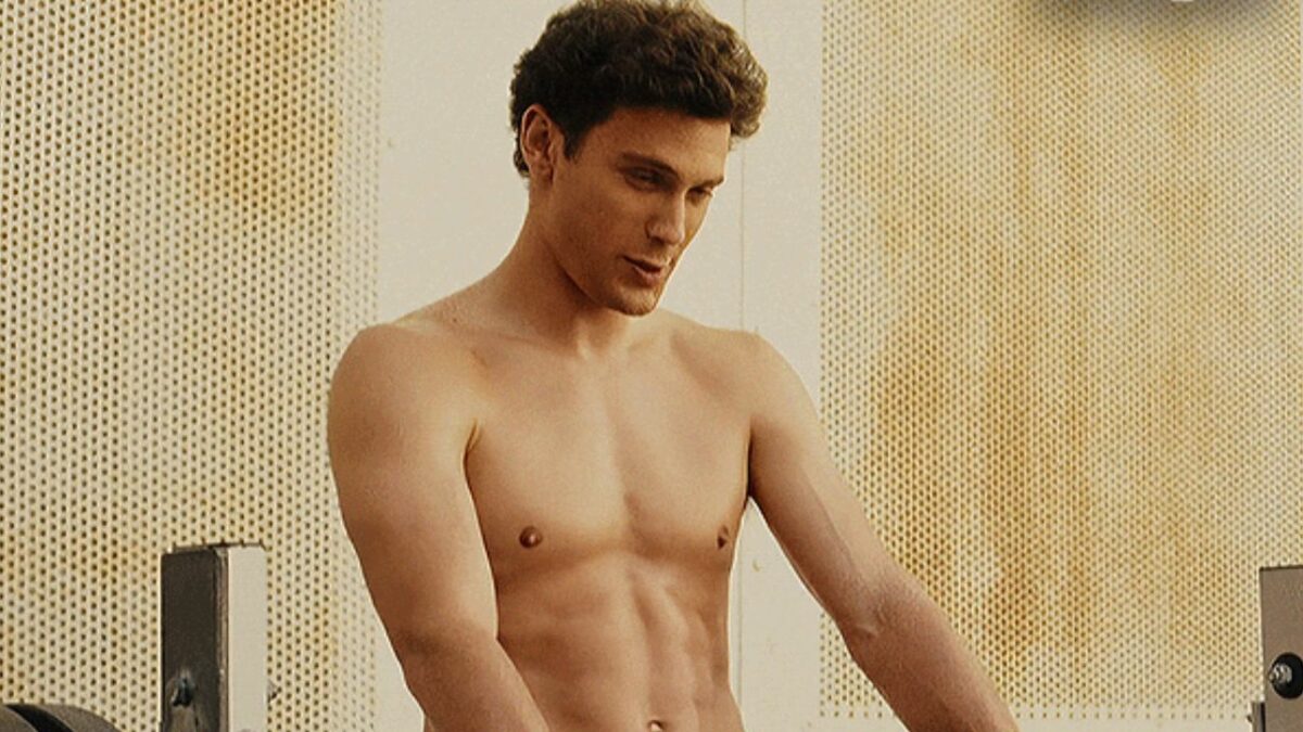 Cooper Koch actor sexualidad pareja eric menendez fotos videos sin ropa quién es gay novio biografía erik menendez monsters