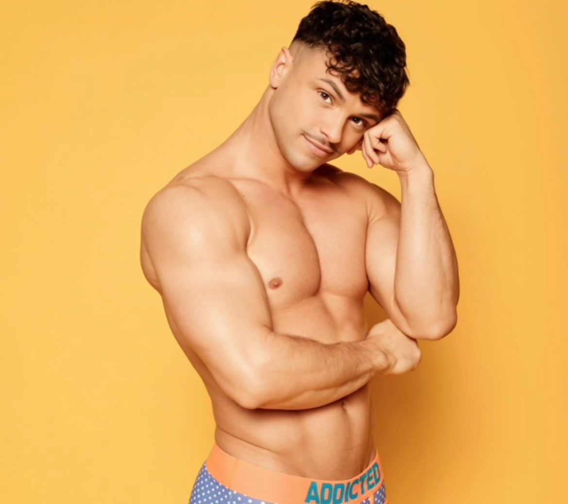 Megui Yeillow drag race españa pit crew pareja fotos videos